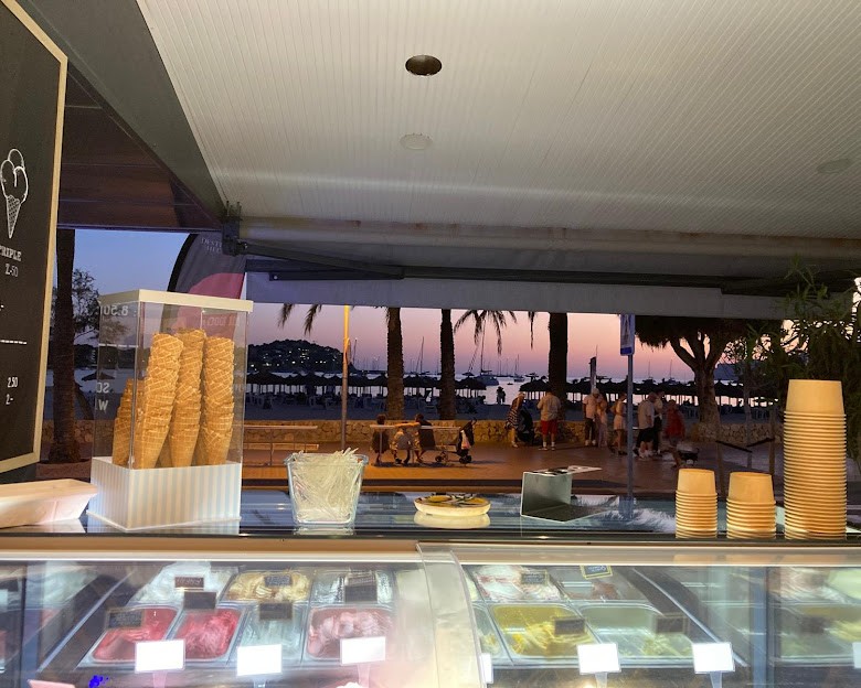 Blick aufs Meer von der Terrasse in Santa Ponsa, Mallorca