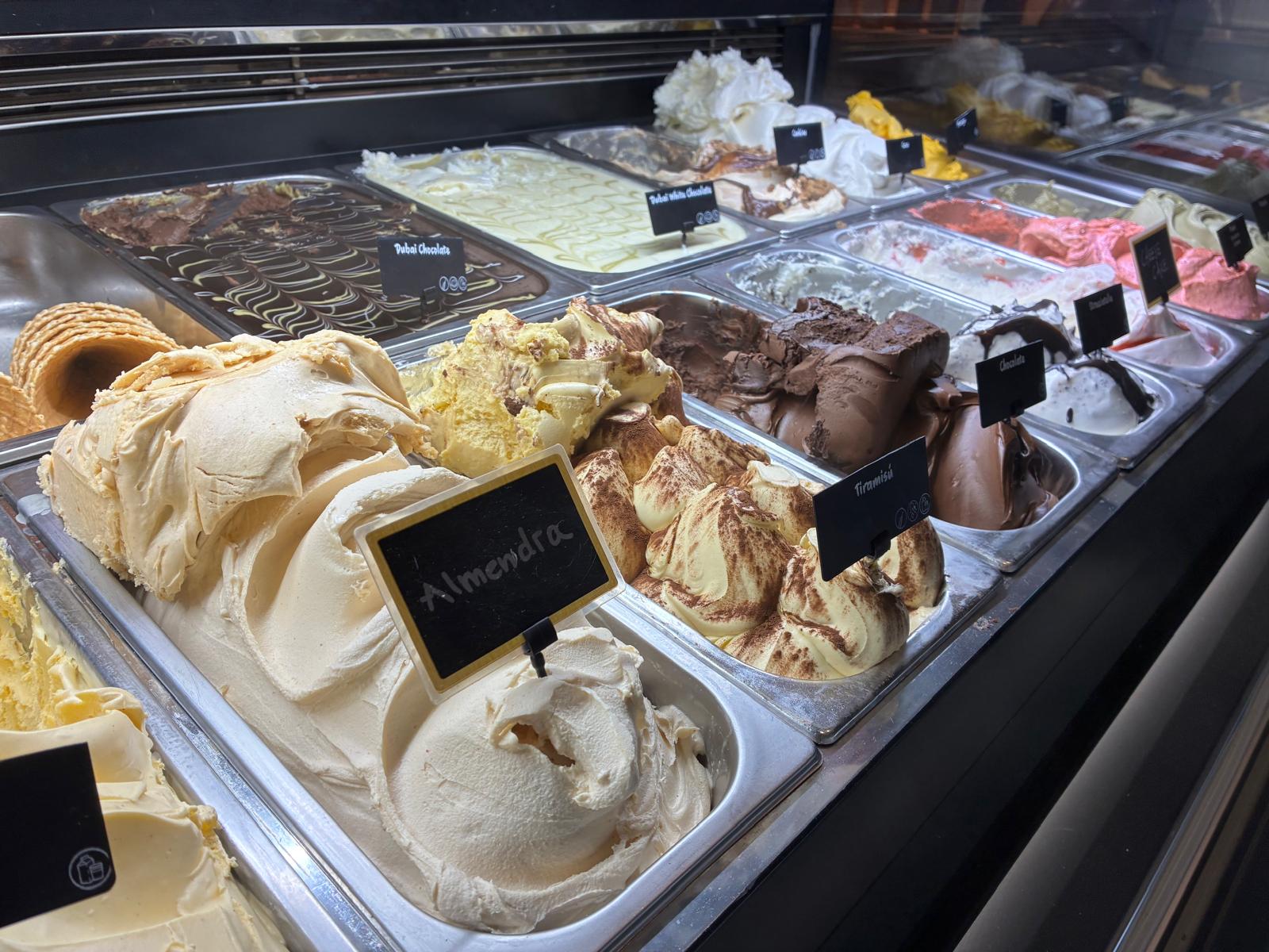 Eisdiele Destilados y Helados in Santa Ponsa, Mallorca